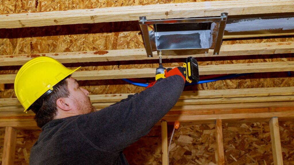 air duct maintenance done by professional contractor