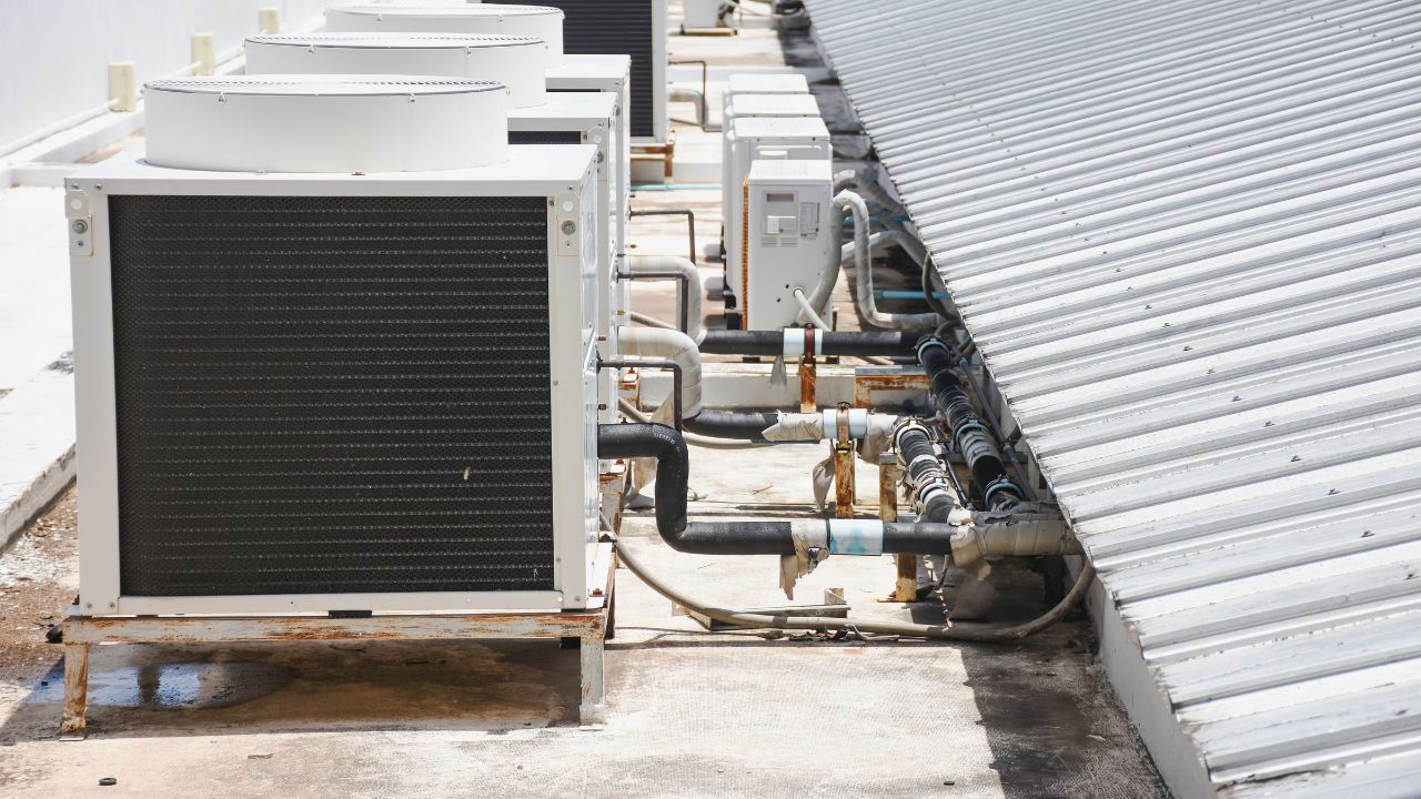 air ducts need cleaning for older homes